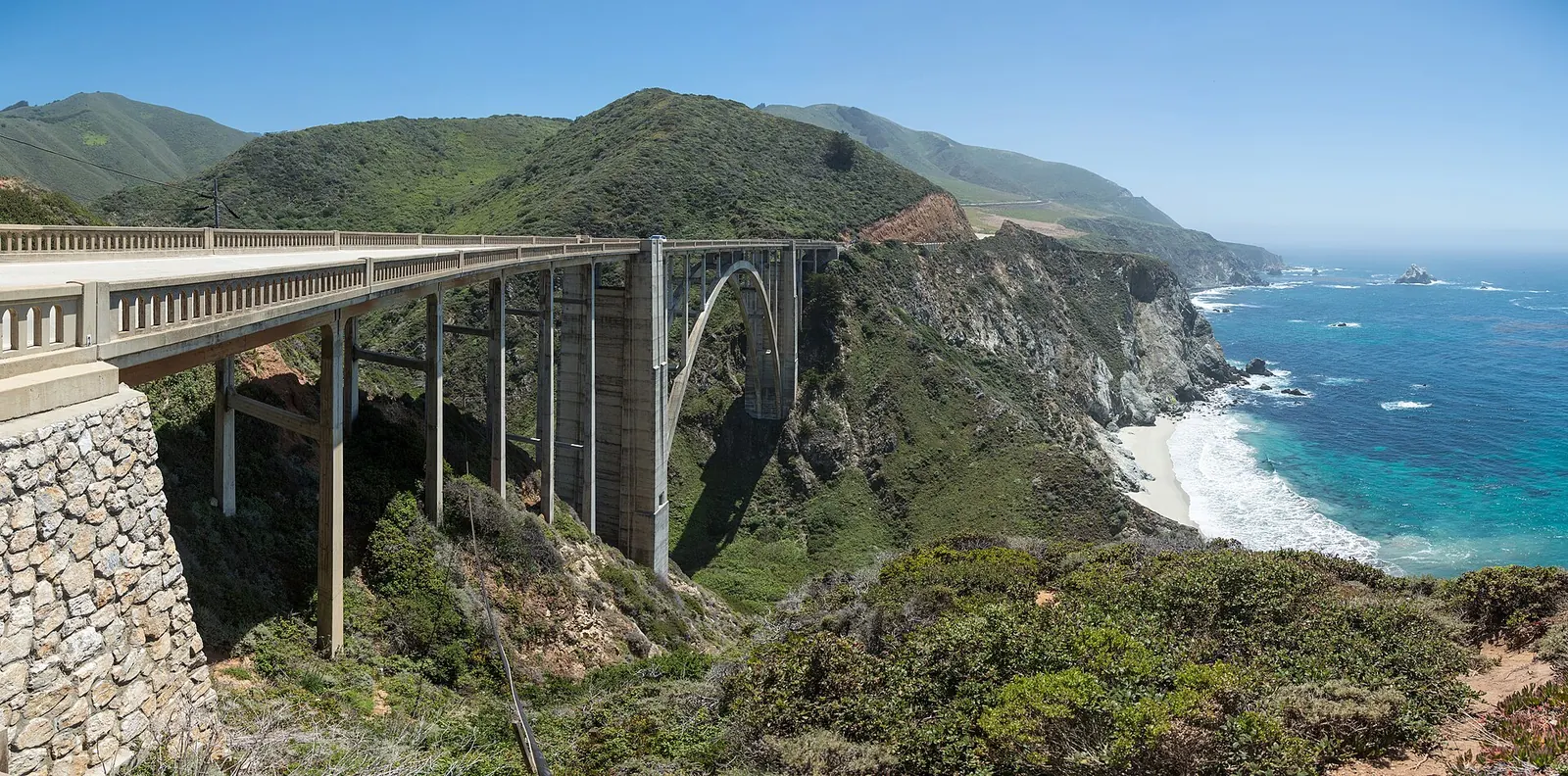 Bixby Creek Bridge and the Big Sur coastline on Highway 1